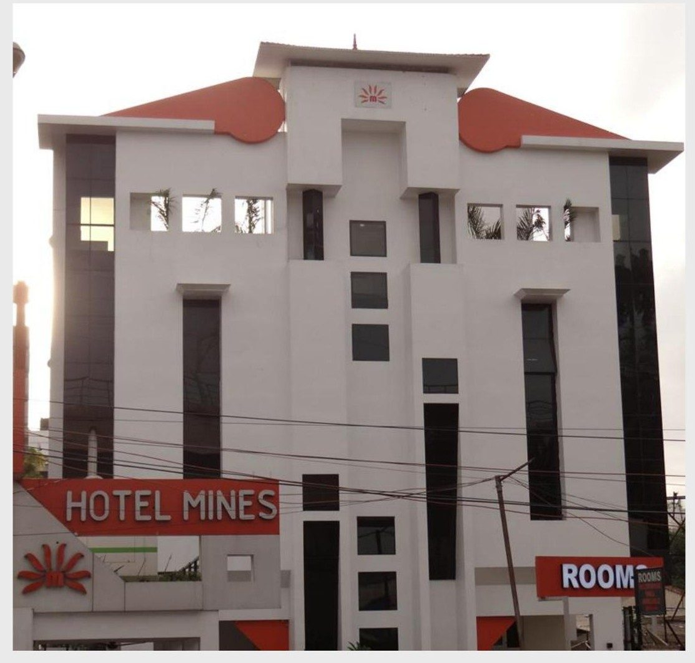 Hotel Mines exterior view